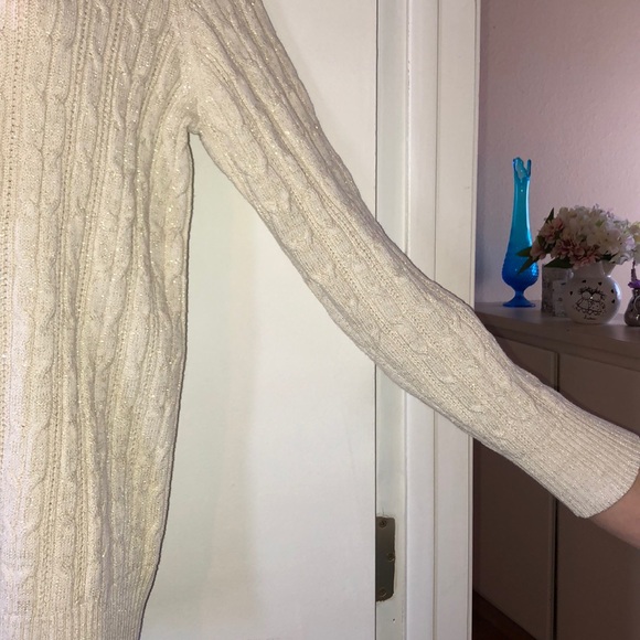 NWOT St Johns Bay sweater - Picture 3 of 3